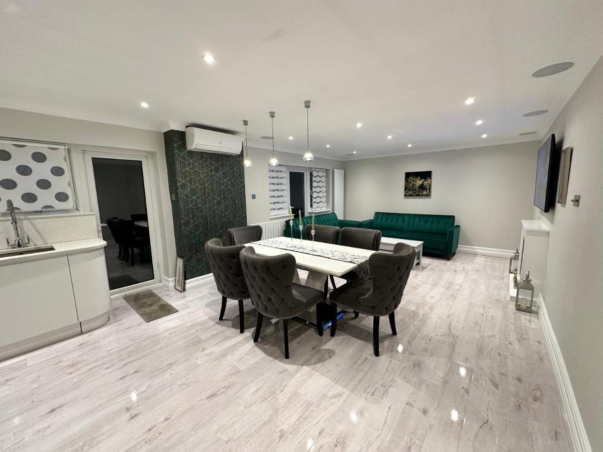 Apartmán Luxury House Greenford  Exteriér fotografie